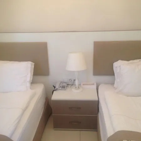 Grand Yazici Club 度假村 托尔巴