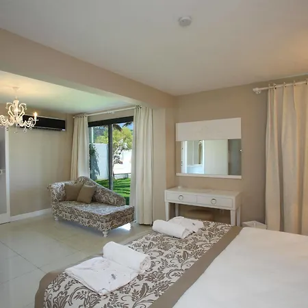 Grand Yazici Club 度假村 托尔巴